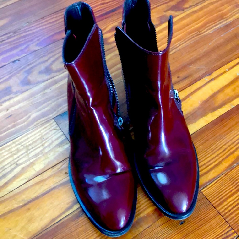Agl Italian boots maroon   Beautiful